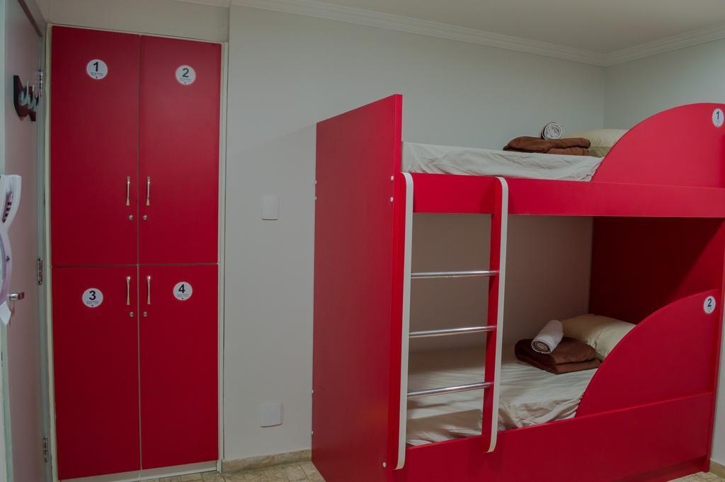Up Hostal *